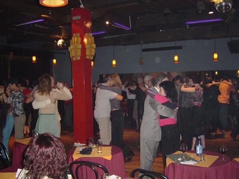 Lorraine's pics - El Beso
