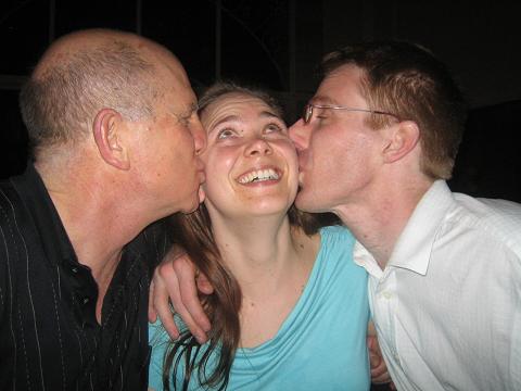 Dos Besos I
